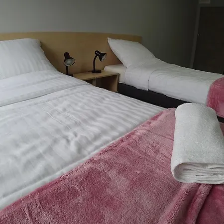 アパートホテル Apartamenty Kozienice