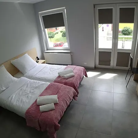 Apartamenty Kozienice アパートホテル