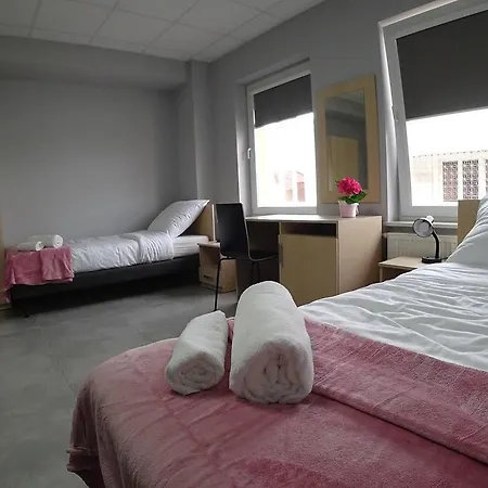 アパートホテル Apartamenty Kozienice