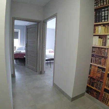 Apartamenty Kozienice 公寓式酒店