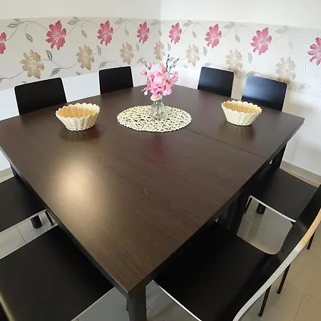 Apartamenty Kozienice 公寓式酒店